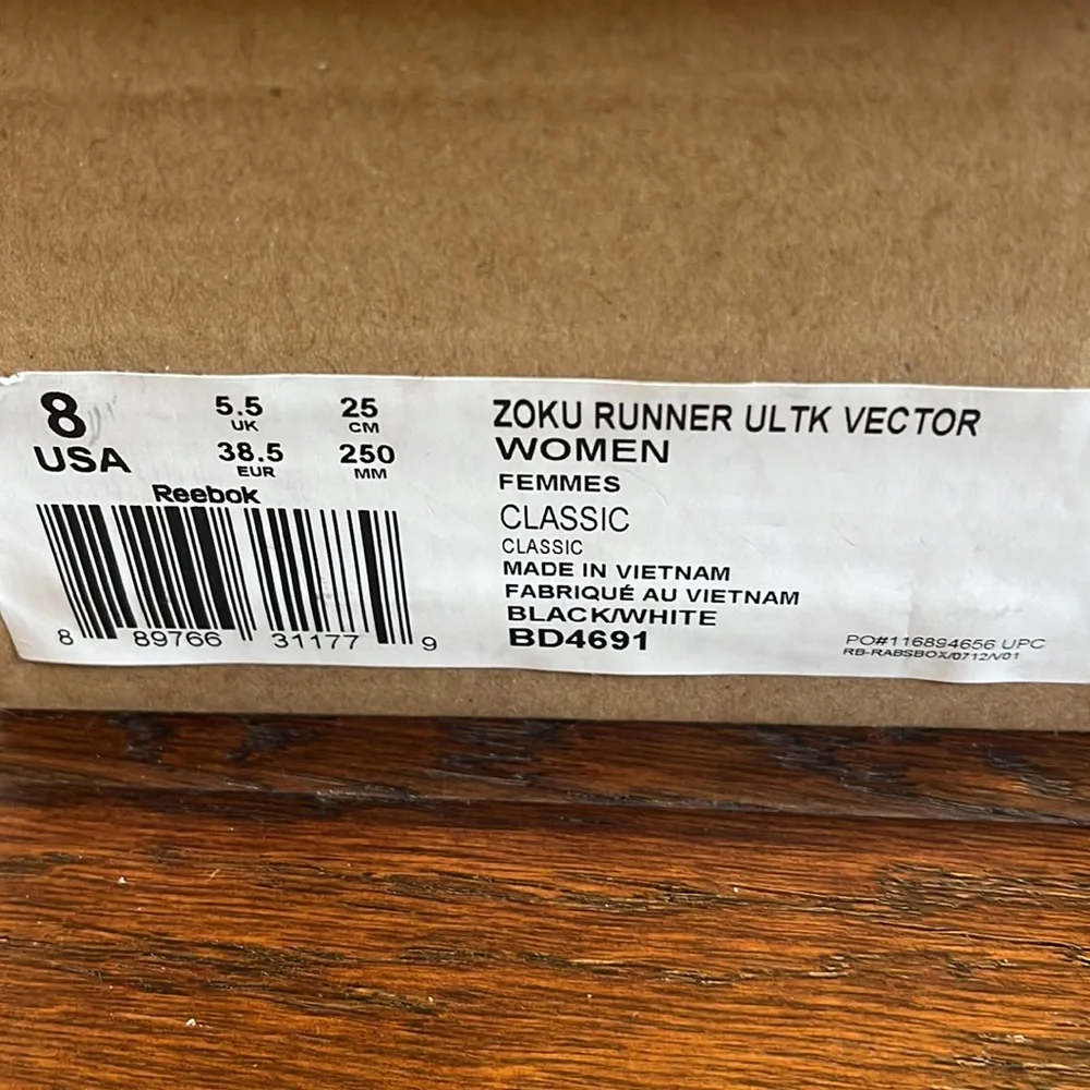 Women’s Reebok sneakers 8 - Picture 5 of 5